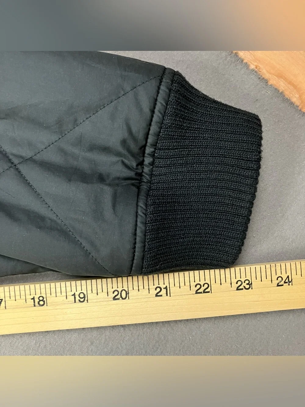 Patagonia Men’s Size L Black Quilted Bomber Piffer Jacket Full Zip